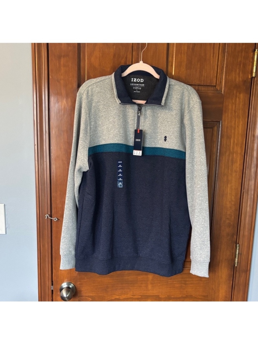 IZOD Men's Colorblock Quarter-Zip Sweater - Navy & Gray Size Large